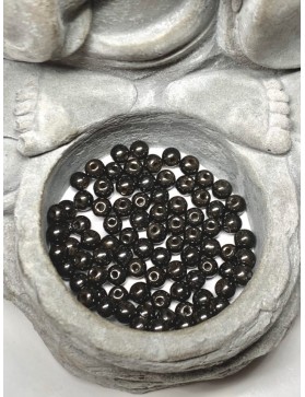 ?HÉMATITE Magnétisée (aimantée) par l'homme 4mm à l'unité