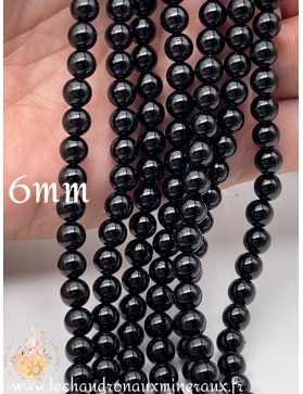 Onyx Noir 6mm (Agate noire) .