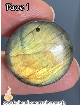 Labradorite cabochon percé C62