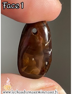 Agate feu cabochon percé C1